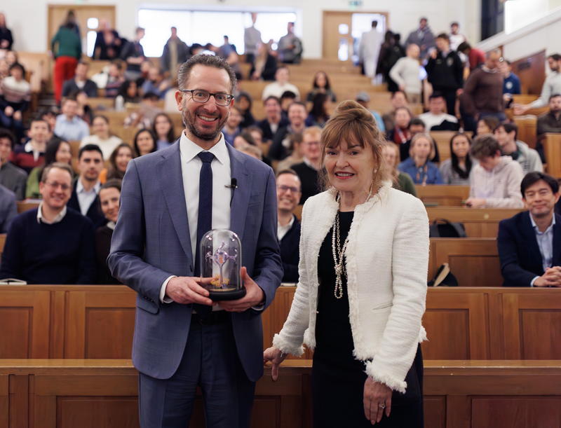 carol daniel and award