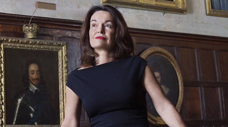 Picture of Professor Dame Carol Robinson 