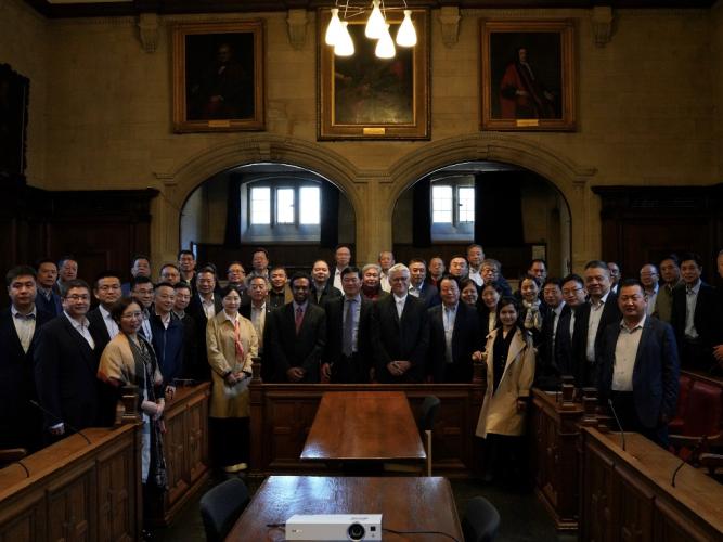 A group photo from the Chinese Hepatobiliary Surgery Delegation at the Council Chamber in Oxford Town Hall