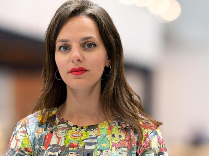photo of valeria calvaresi