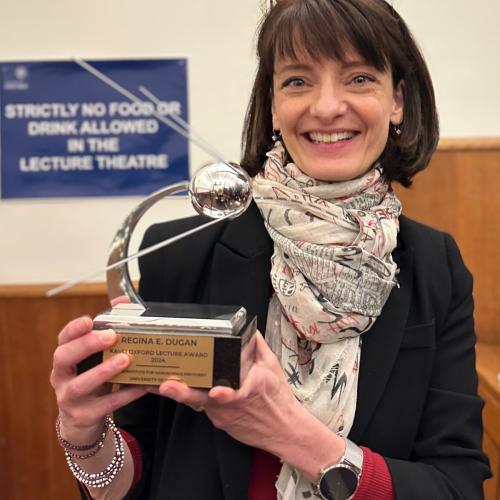 Regina with the award